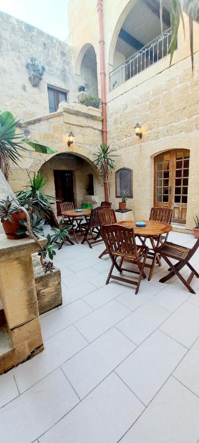 Ta Majsi Farmhouse With Indoor Heated Pool San Lawrenz Buitenkant foto